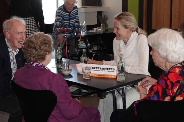 Oprichters met Maxima